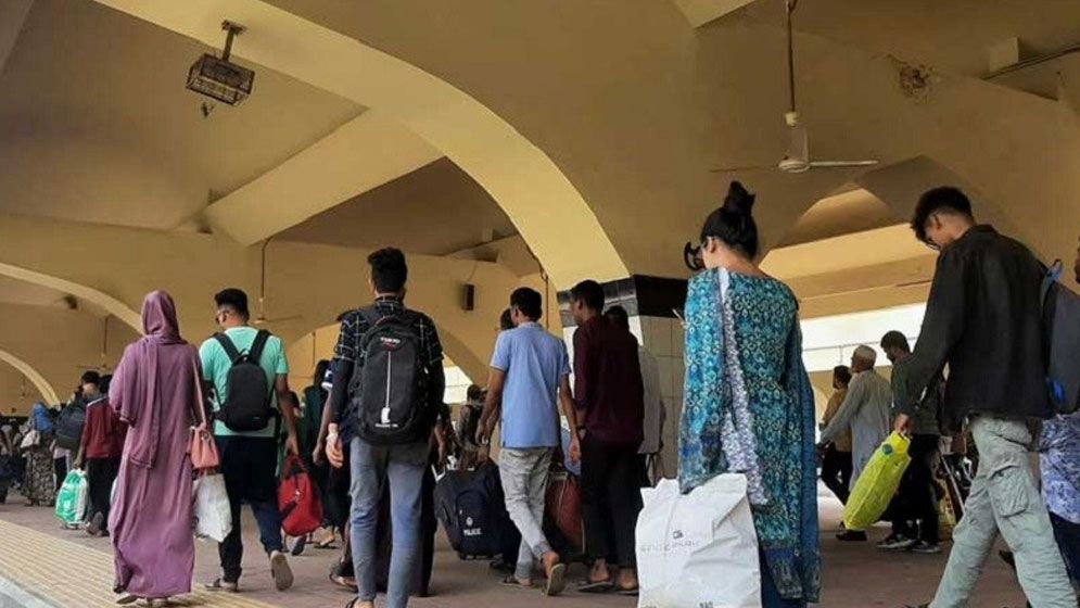 এ মাসে যেভাবে মিলতে পারে টানা ৫ দিনের ছুটি